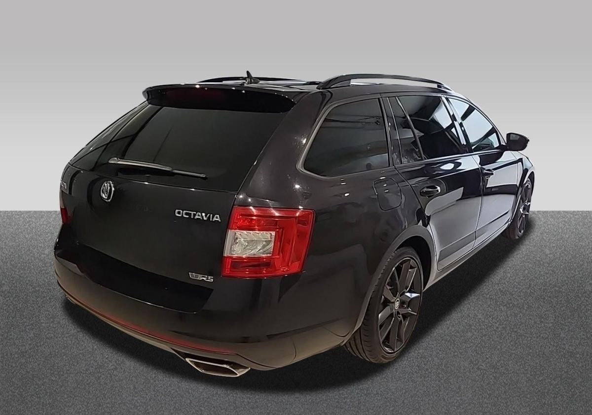 Skoda Octavia — foto 6