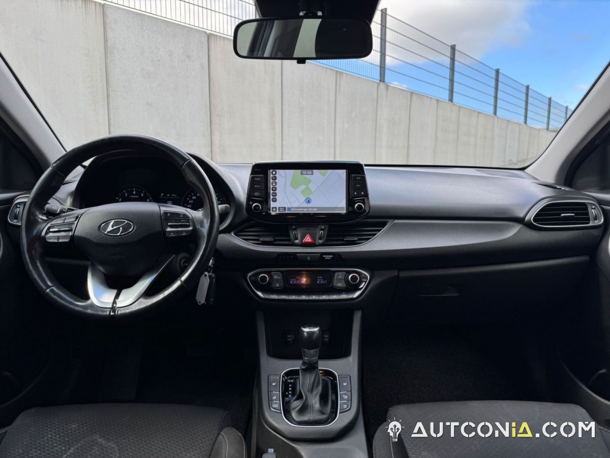 Hyundai i30 — foto 17