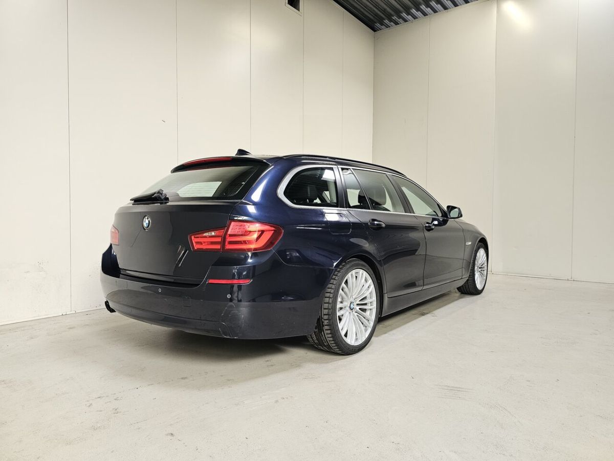 BMW 520 — foto 4