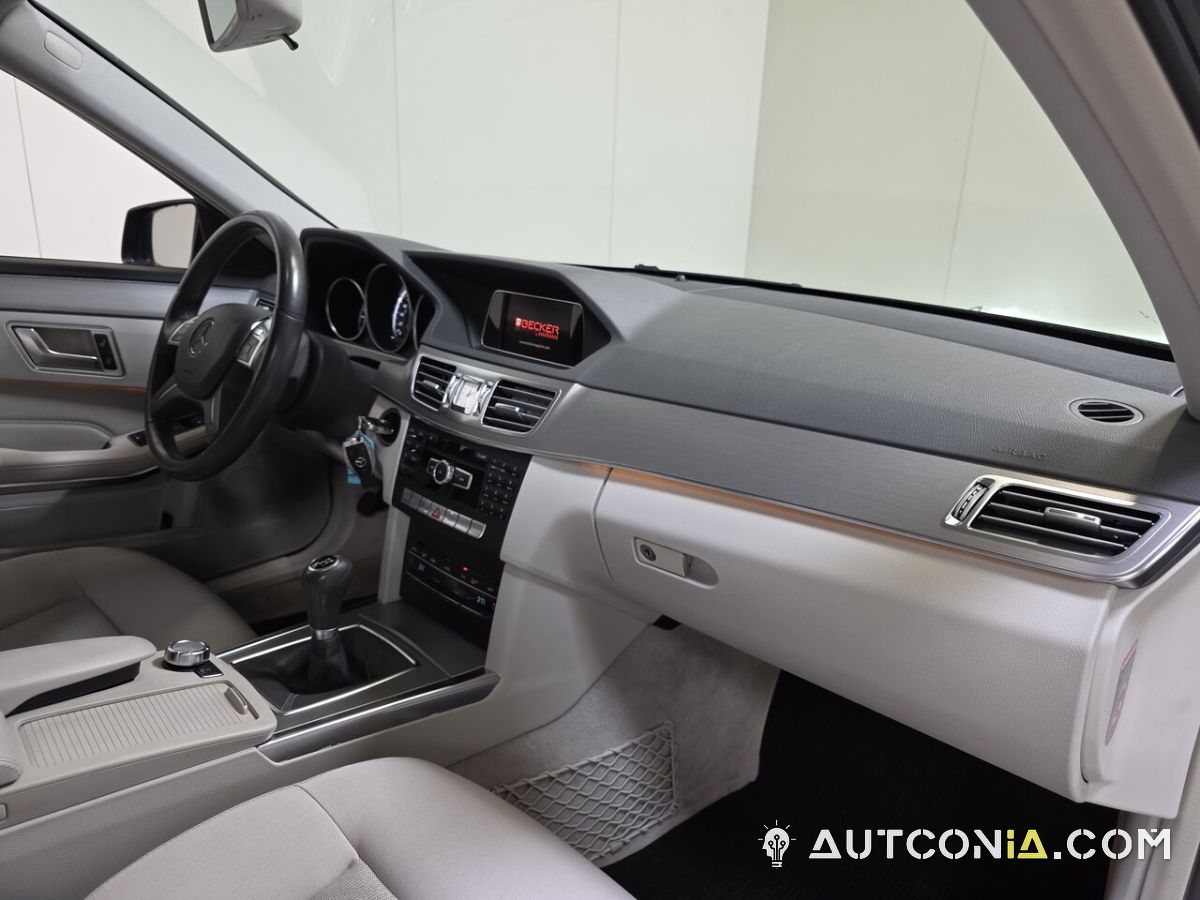 Mercedes-Benz E 200 — foto 19