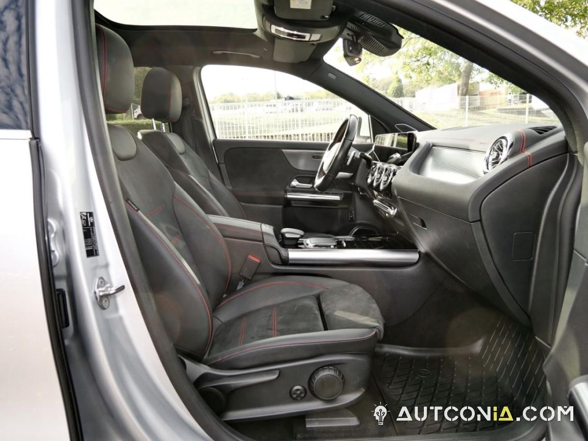 Mercedes-Benz EQA — foto 9