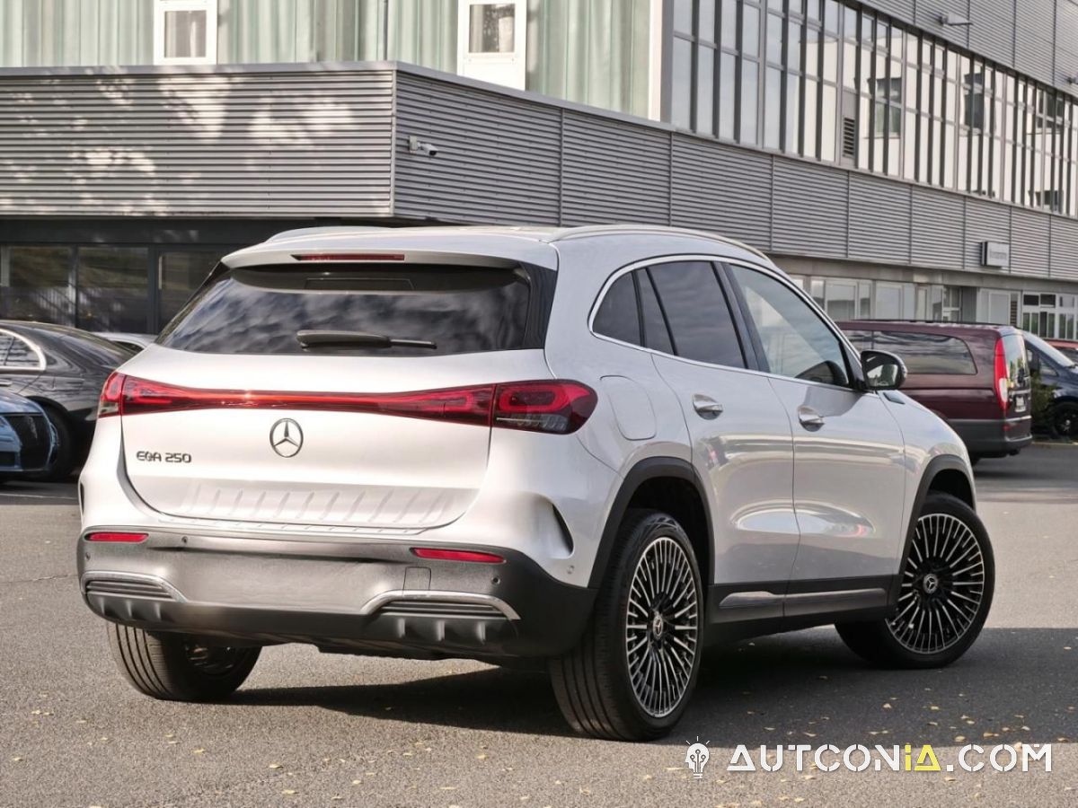 Mercedes-Benz EQA — foto 3