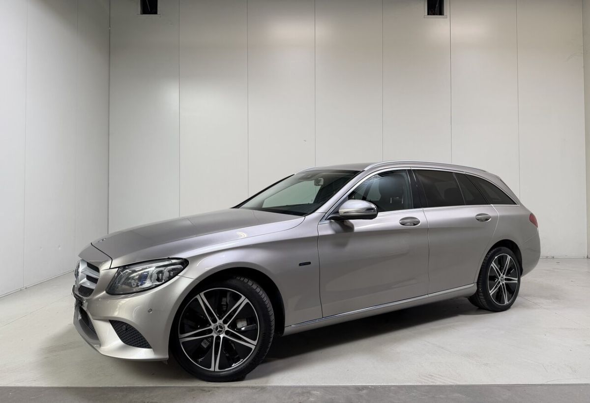 Mercedes-Benz C-300 — foto 8