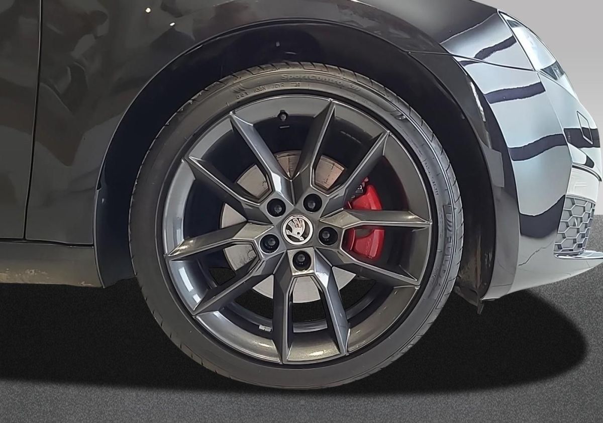 Skoda Octavia — foto 10