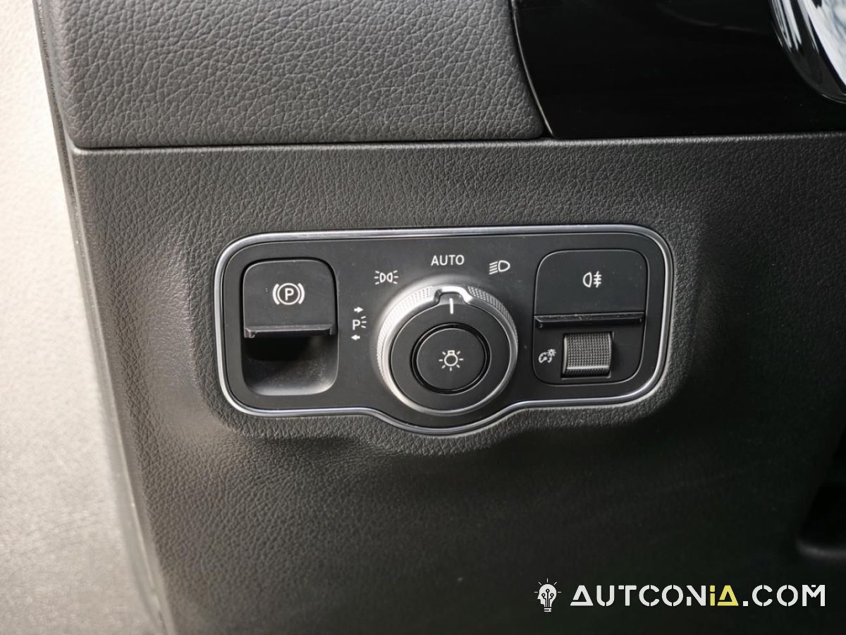 Mercedes-Benz EQA — foto 23