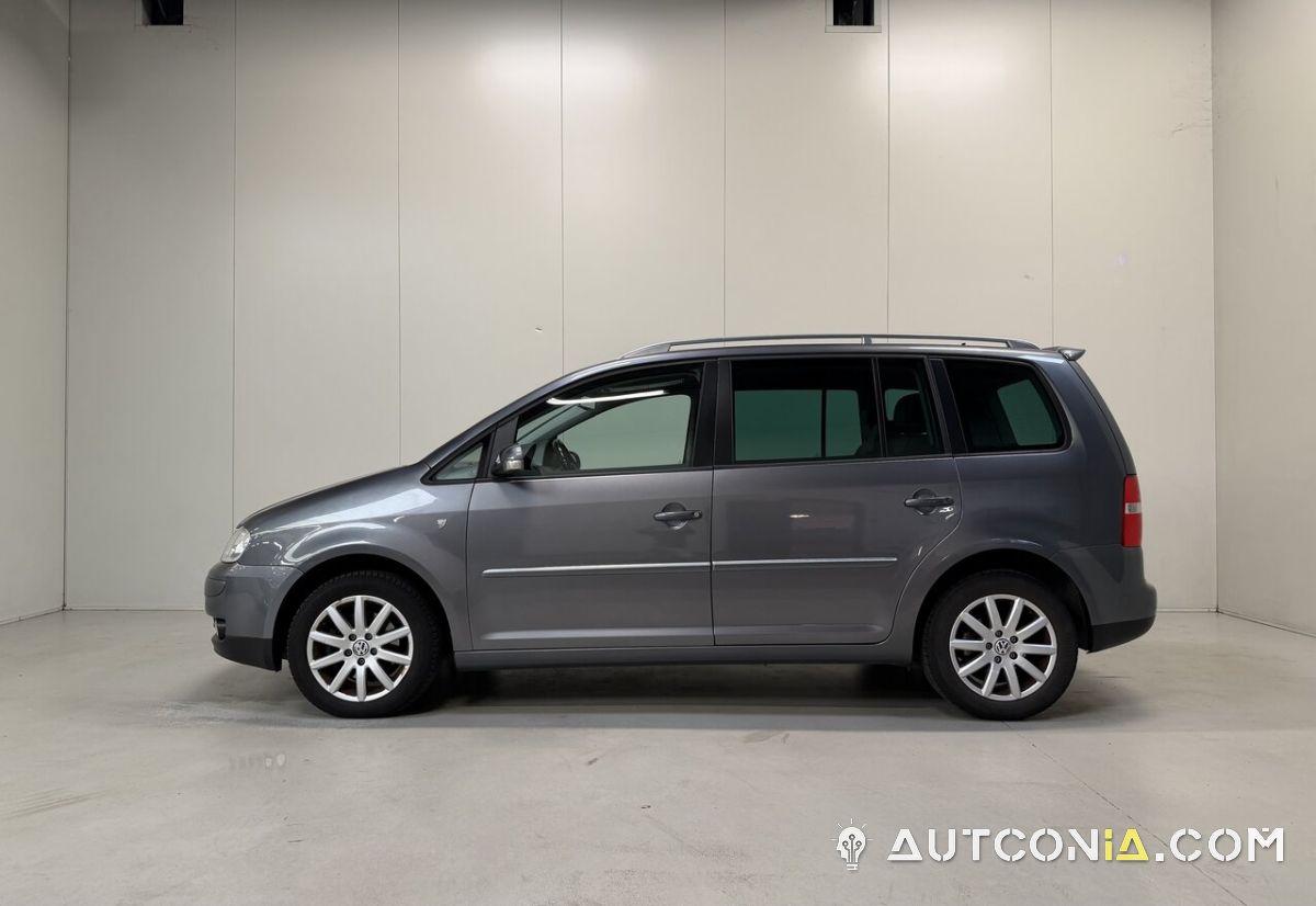 Volkswagen Touran — foto 2