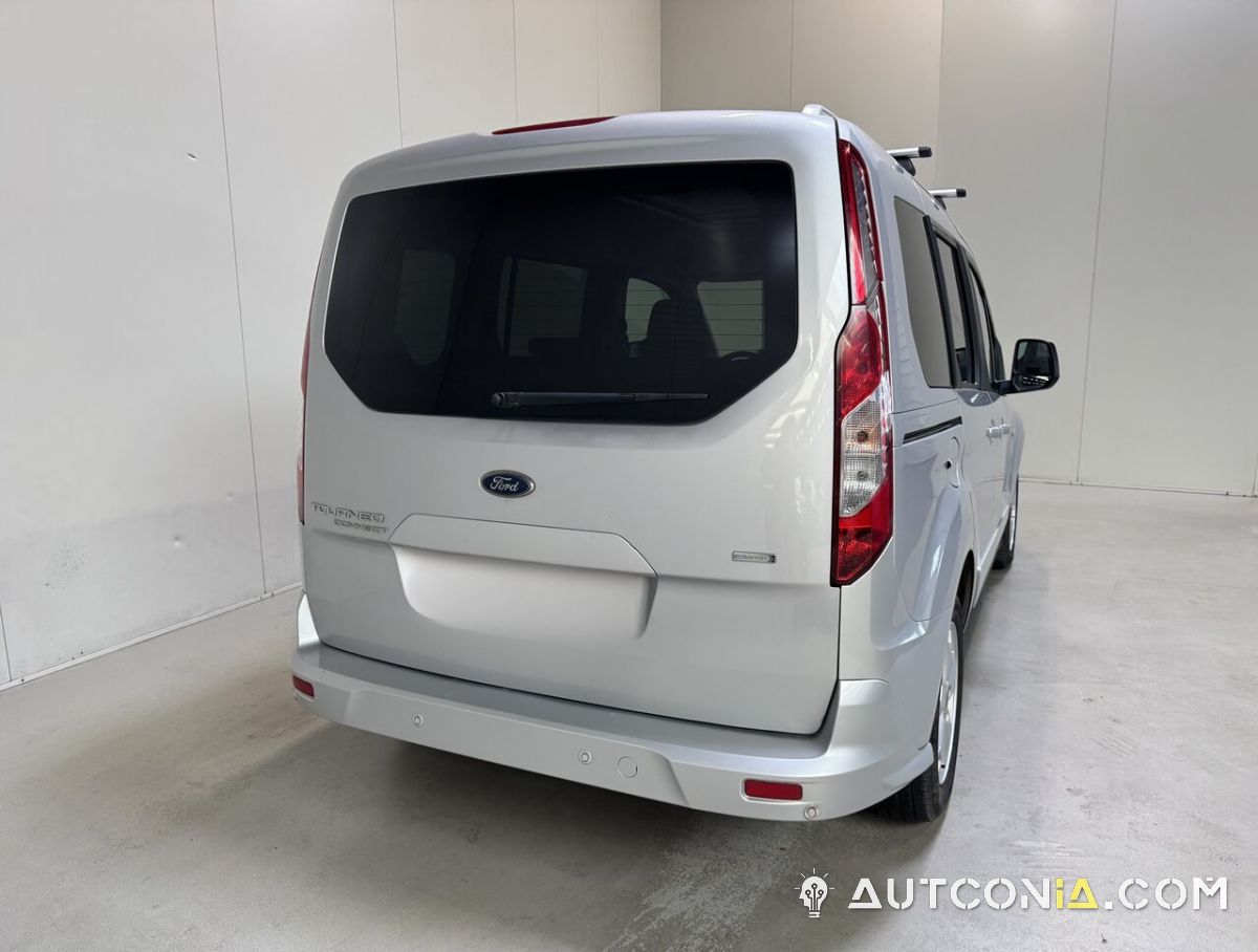 Ford Tourneo — foto 11