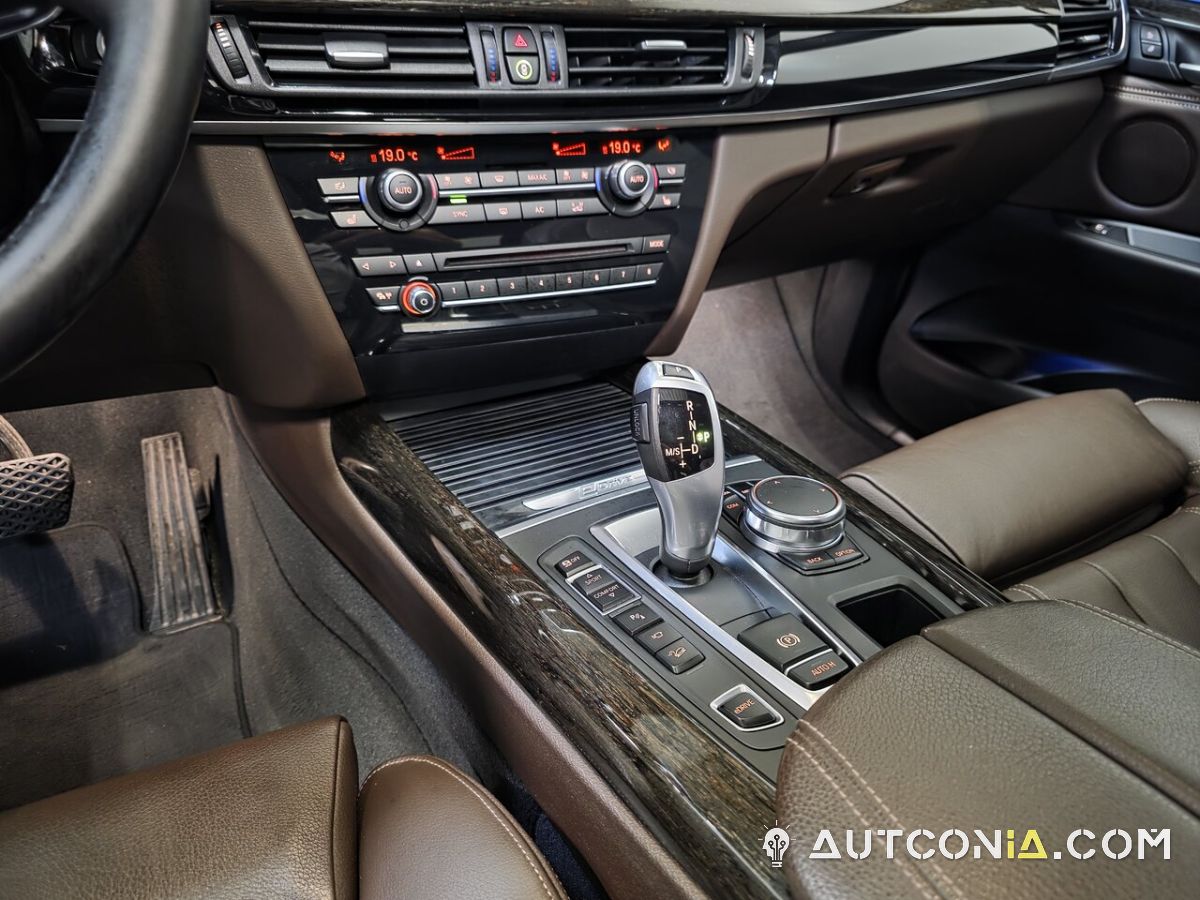 BMW X5 — foto 22