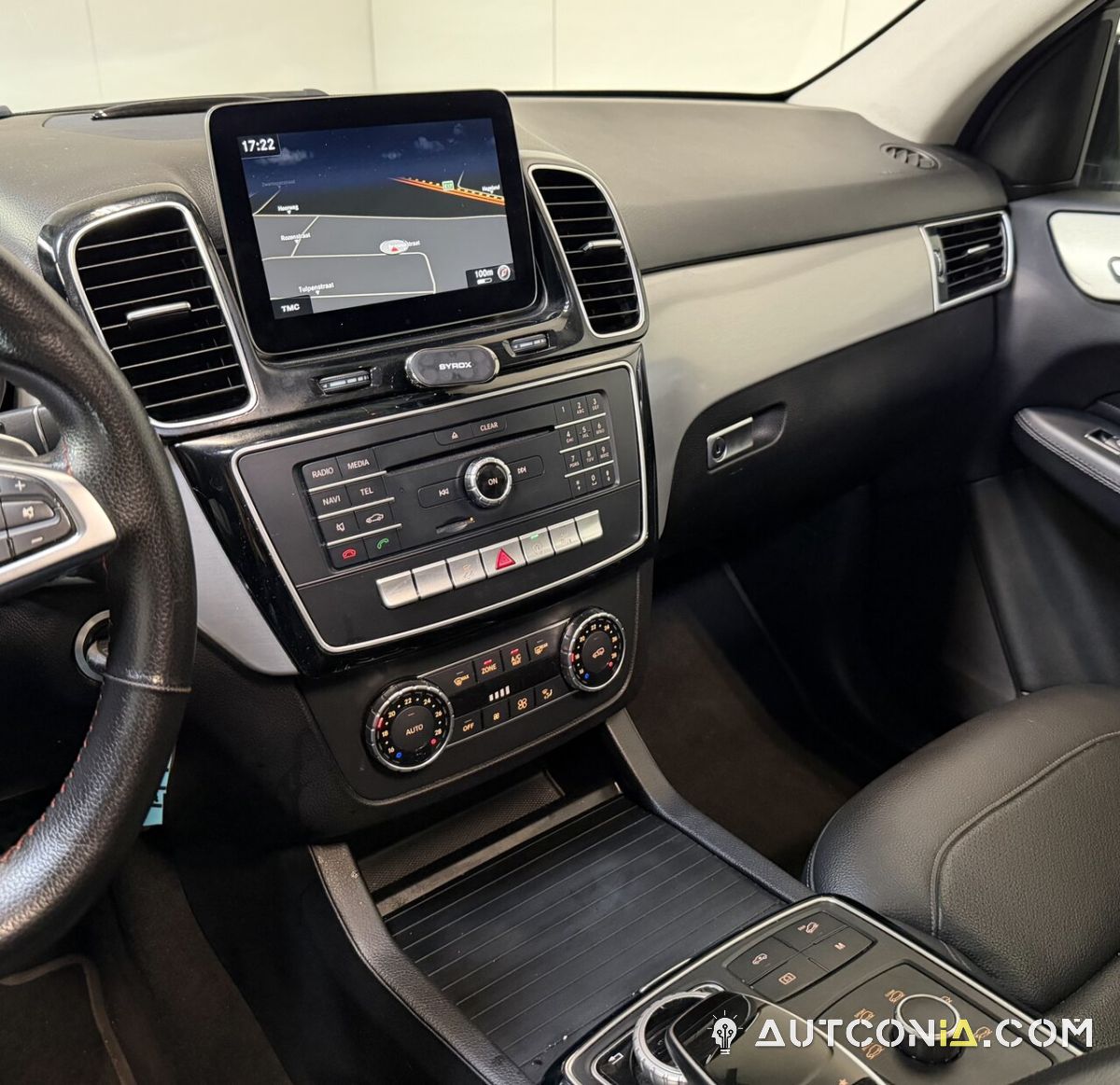 Mercedes-Benz GLE 250 — foto 10