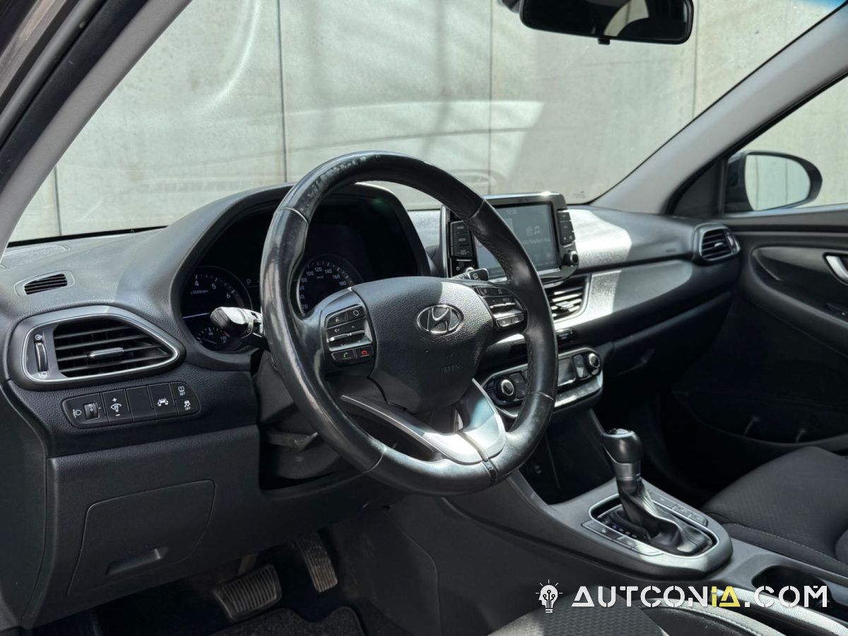 Hyundai i30 — foto 10