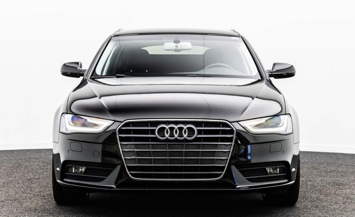 Audi A4 — foto 2