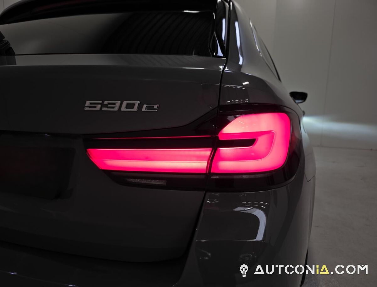 BMW 530 — foto 8