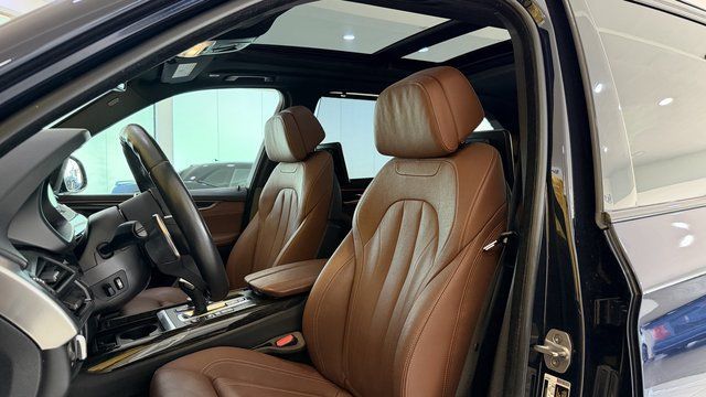BMW X5 — foto 12