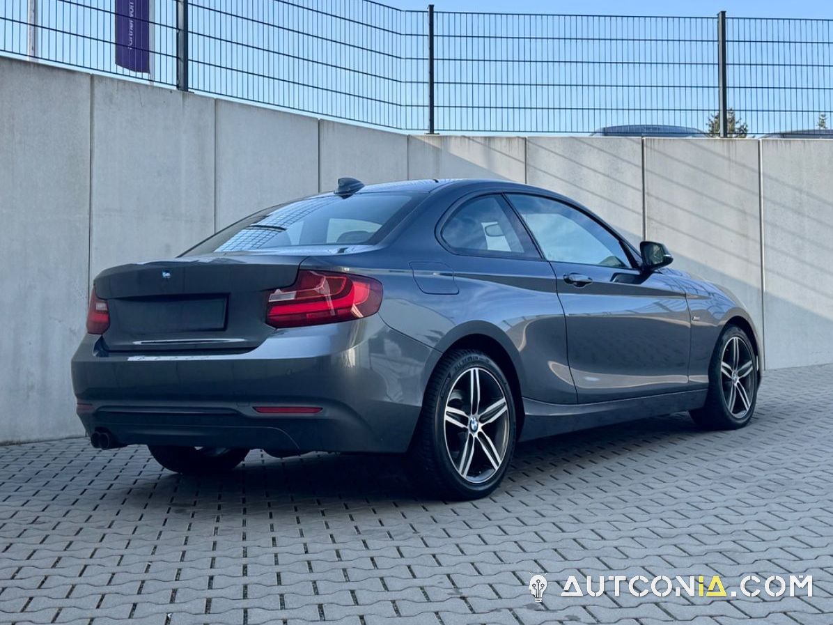 BMW 220 — foto 5