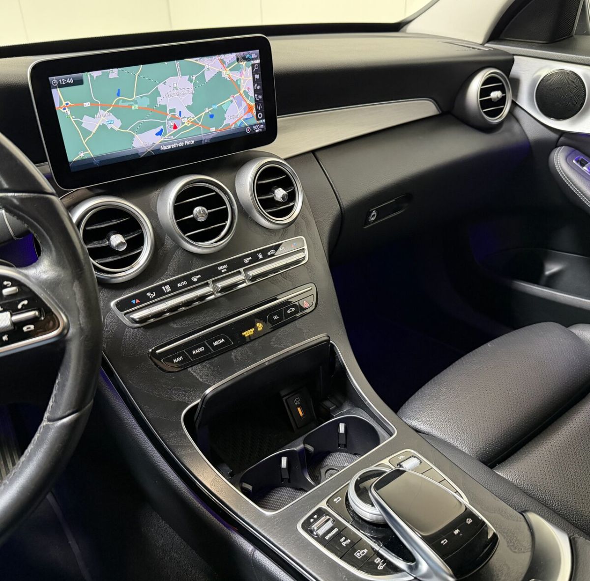 Mercedes-Benz C-300 — foto 21