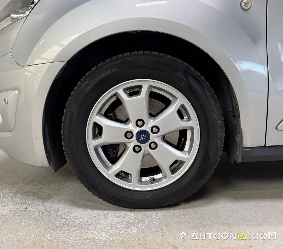 Ford Tourneo — foto 6