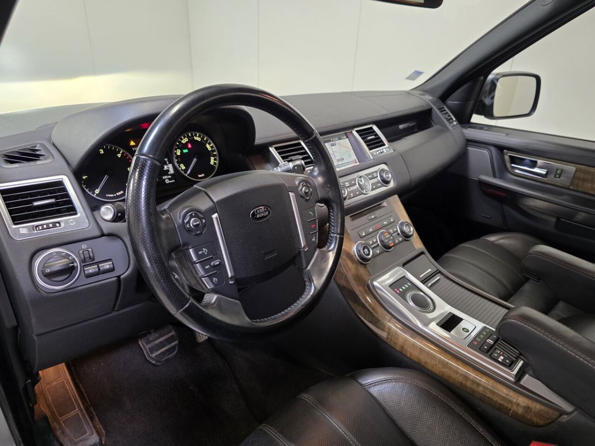 Land-Rover Range-Rover-Sport — foto 24