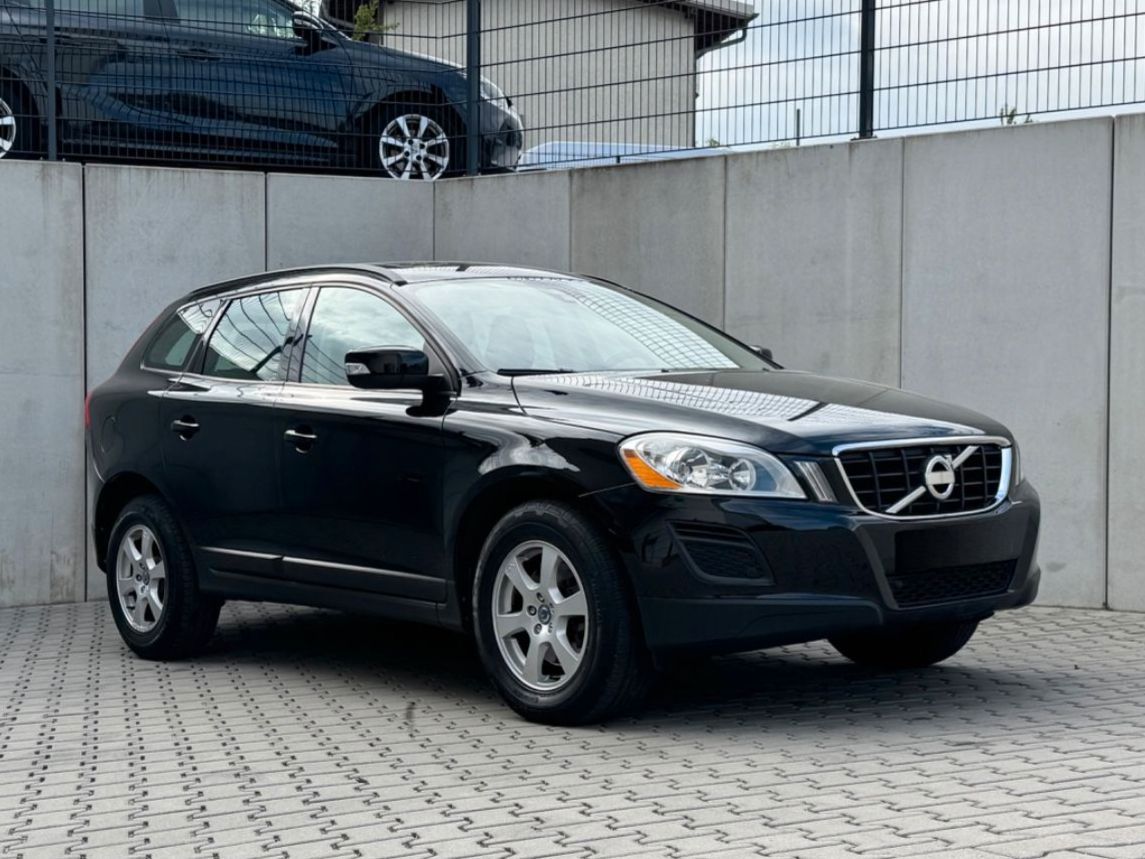 Volvo XC60 — foto 7