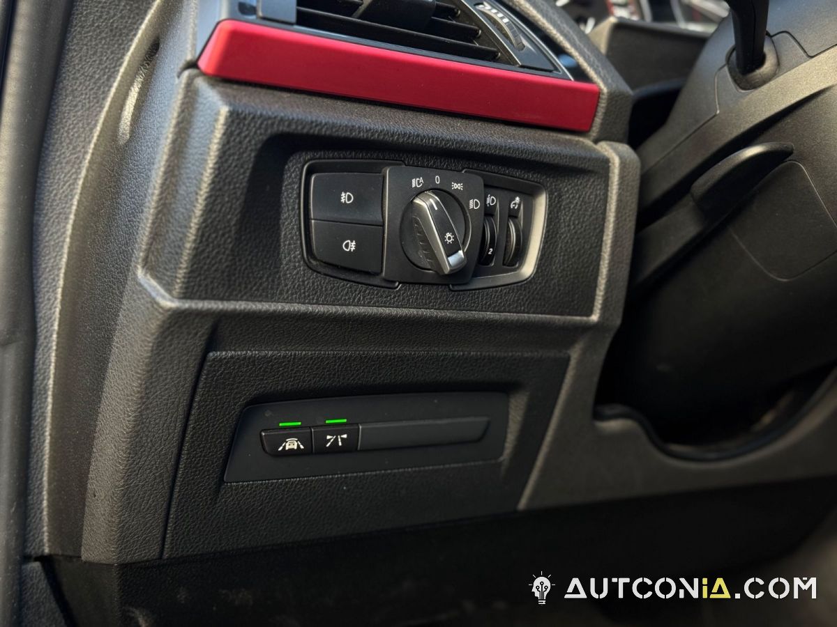 BMW 120 — foto 12