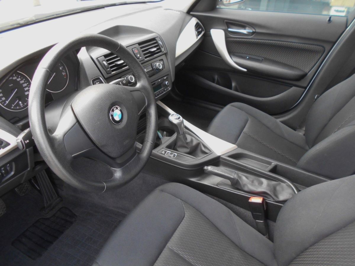 BMW 114i — foto 7