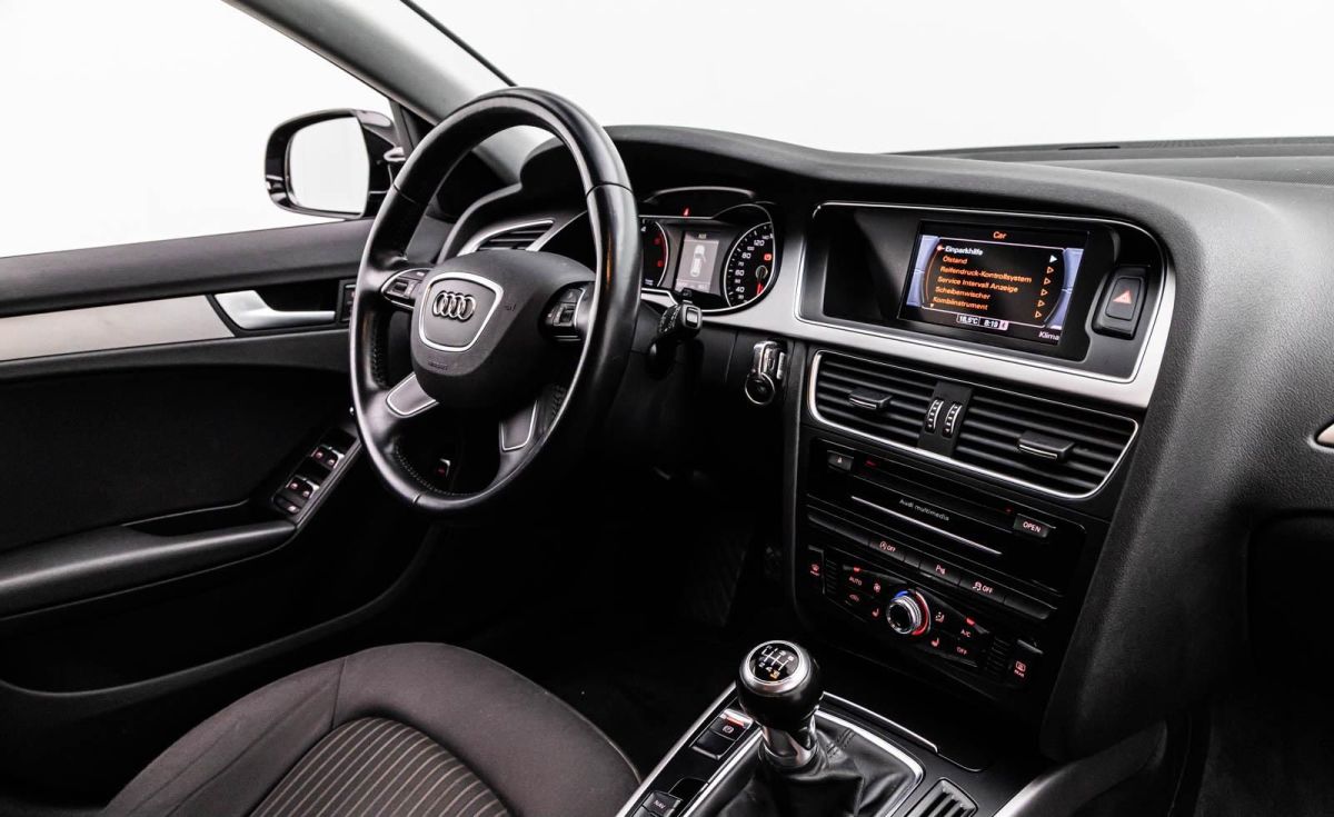 Audi A4 — foto 17