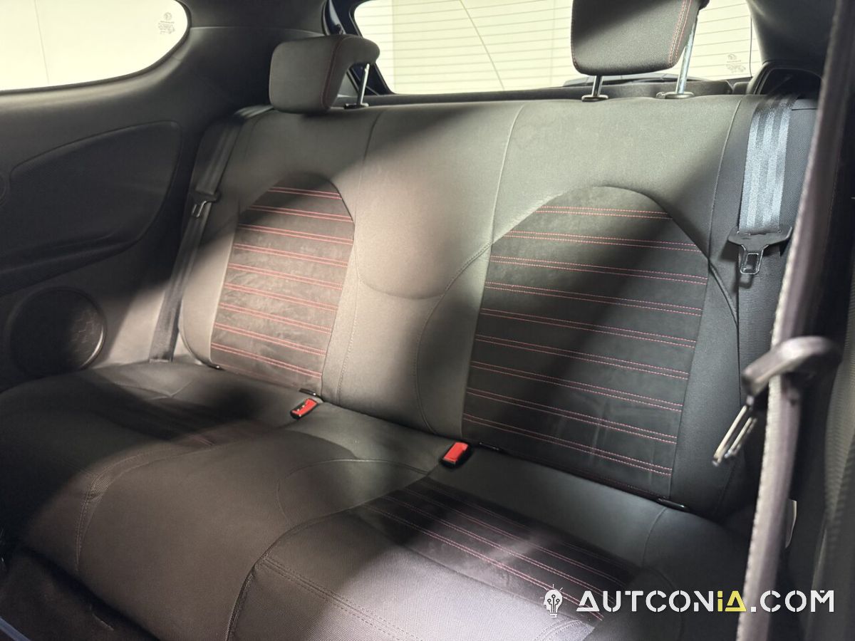 Alfa Romeo MiTo — foto 15