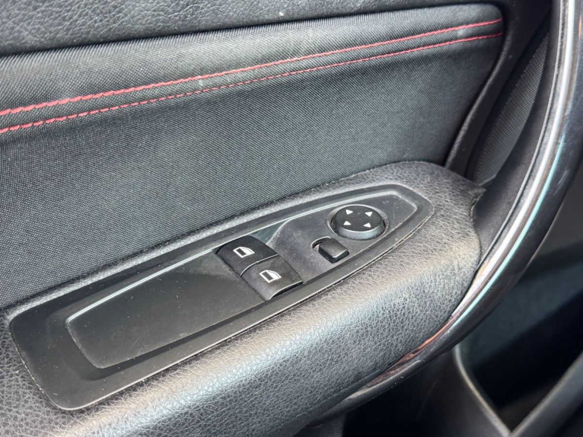 BMW 116i — foto 26