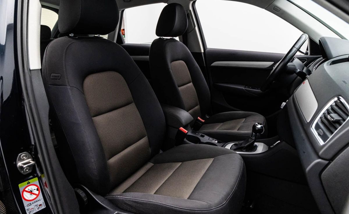 Audi Q3 — foto 16