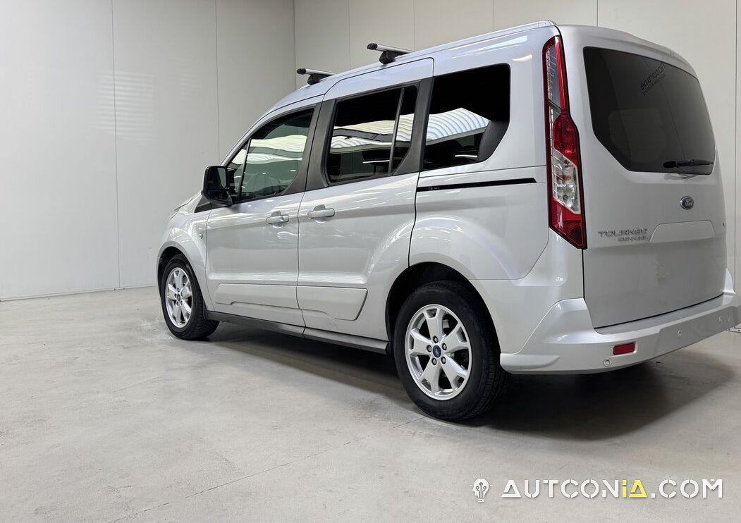 Ford Tourneo — foto 3