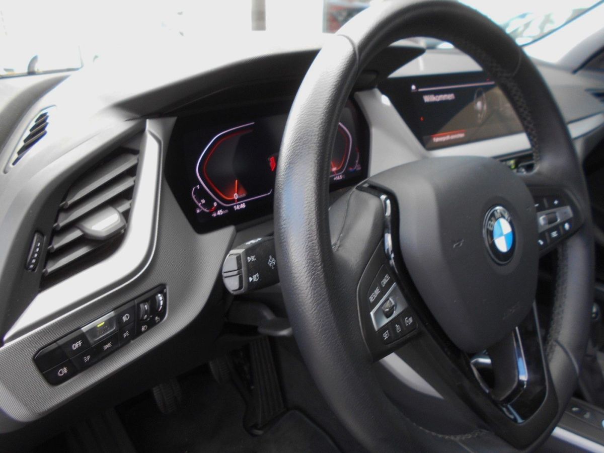 BMW 118i — foto 10