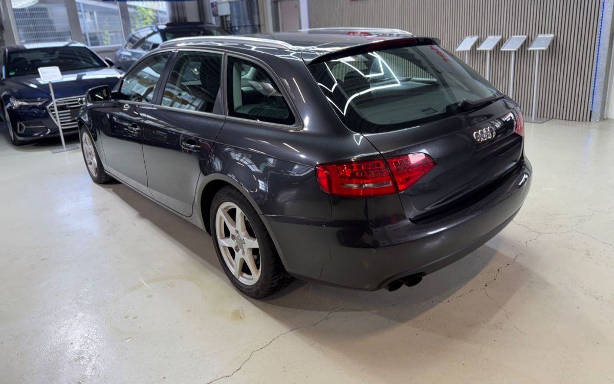 Audi A4 — foto 7
