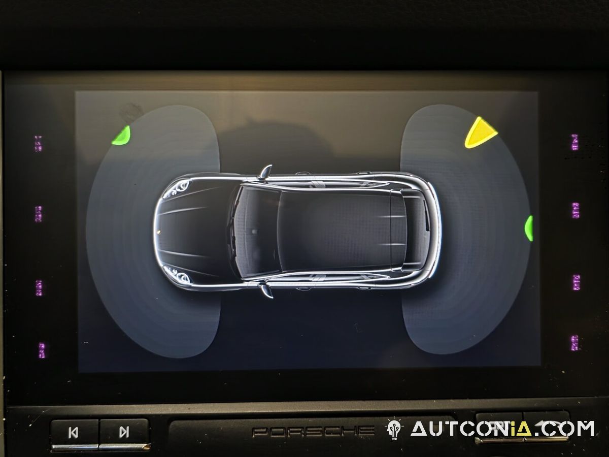 Porsche Macan — foto 28