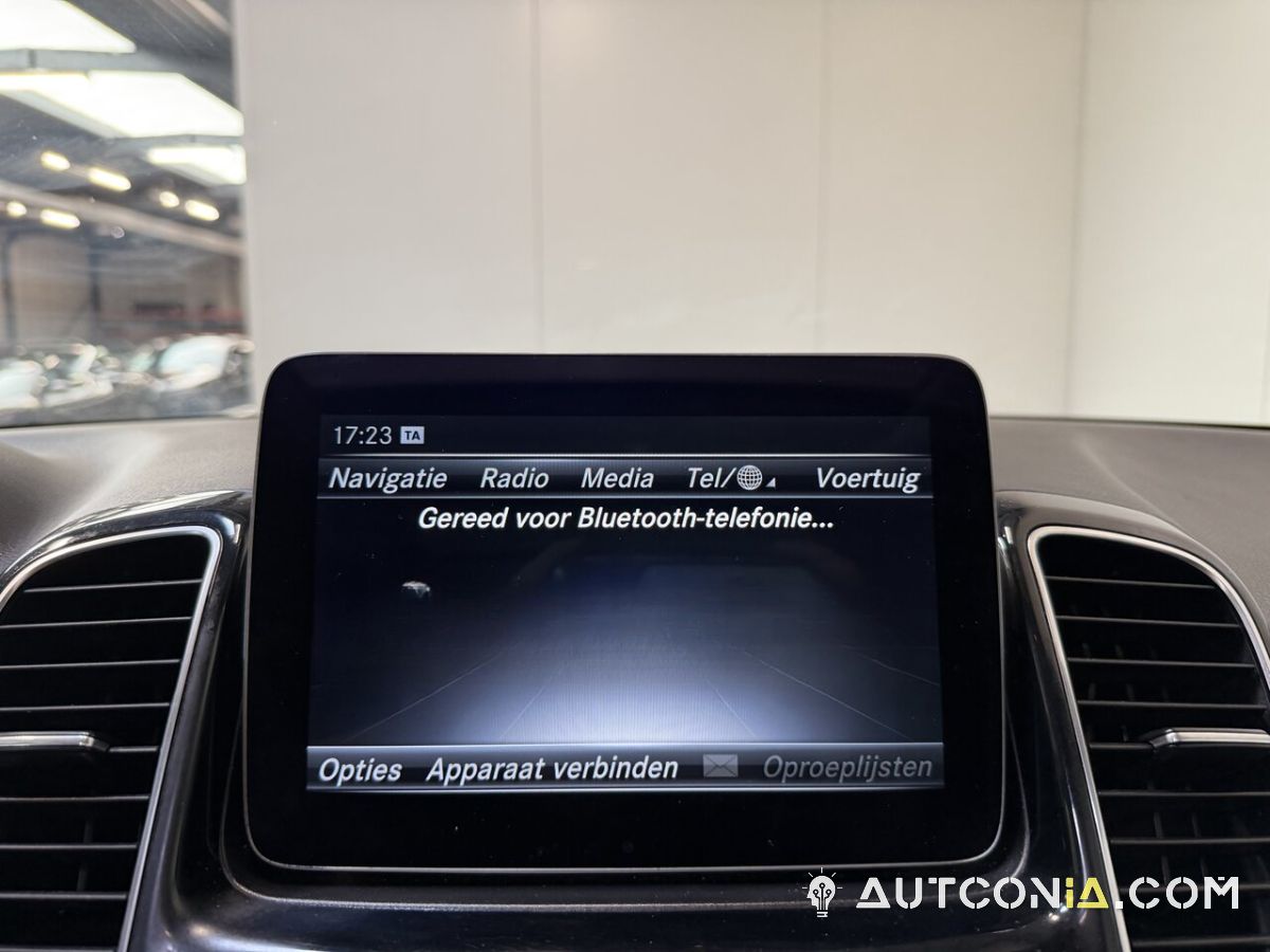 Mercedes-Benz GLE 250 — foto 17
