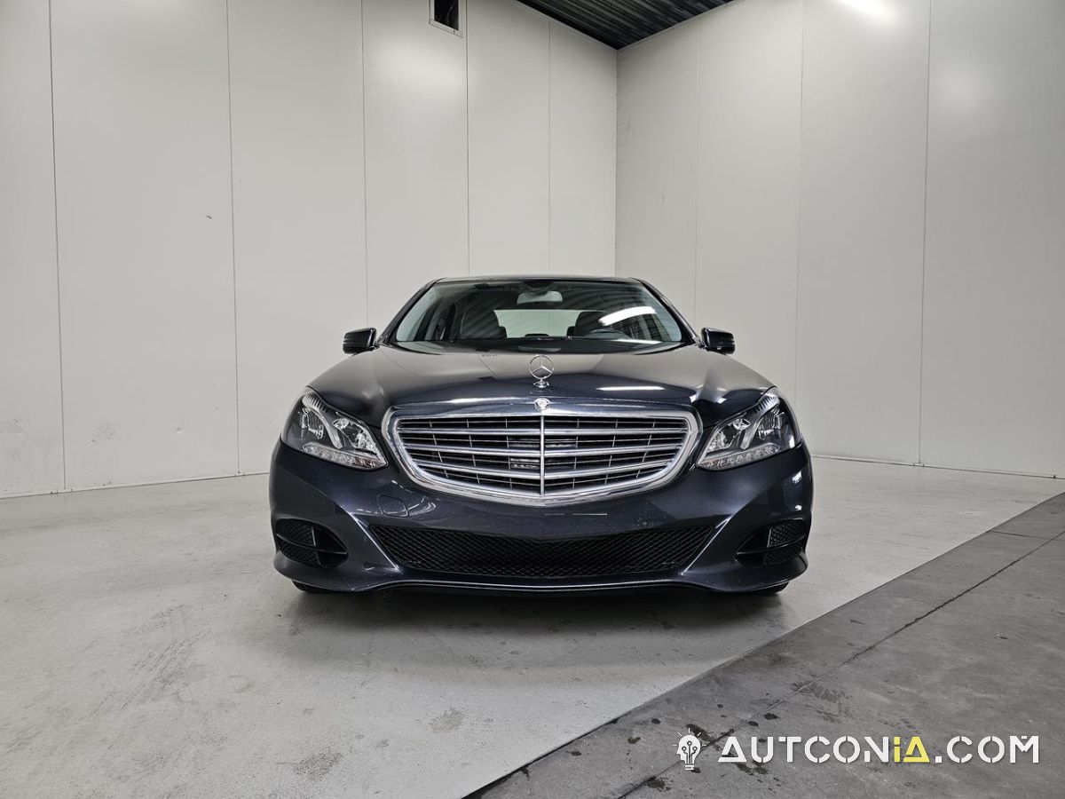 Mercedes-Benz E 200 — foto 8
