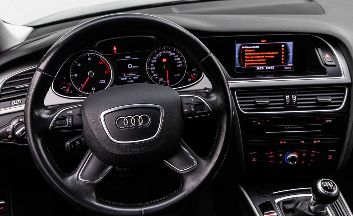 Audi A4 — foto 15