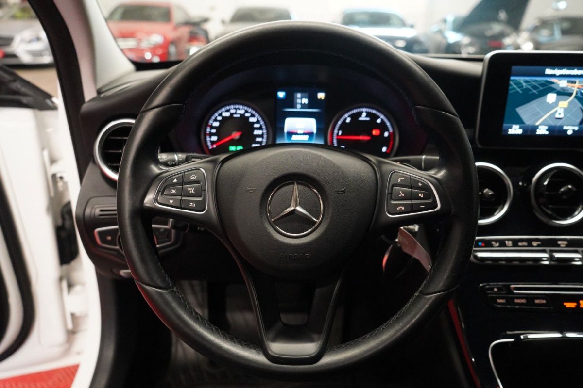 Mercedes-Benz C 220 — foto 20