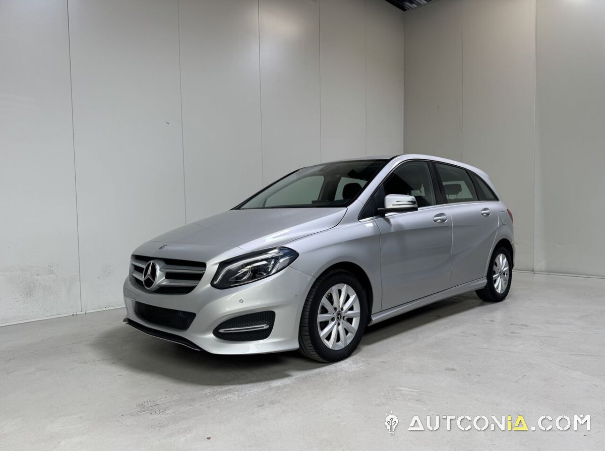 Mercedes-Benz B-180