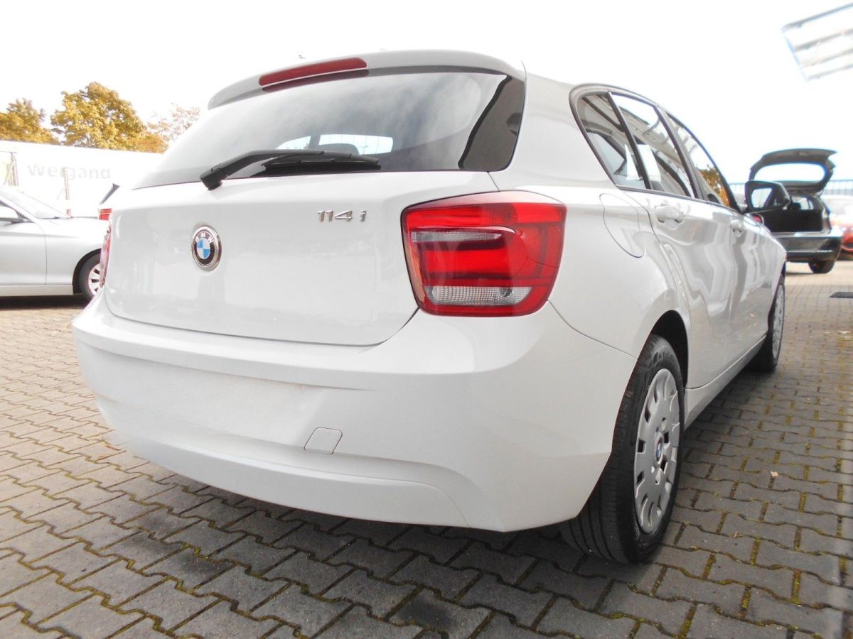 BMW 114i — foto 4