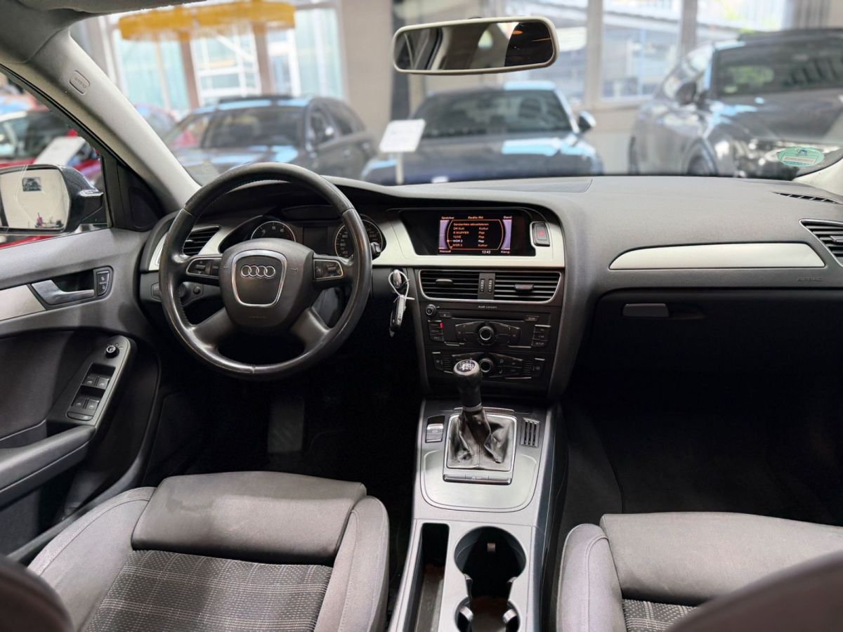 Audi A4 — foto 11