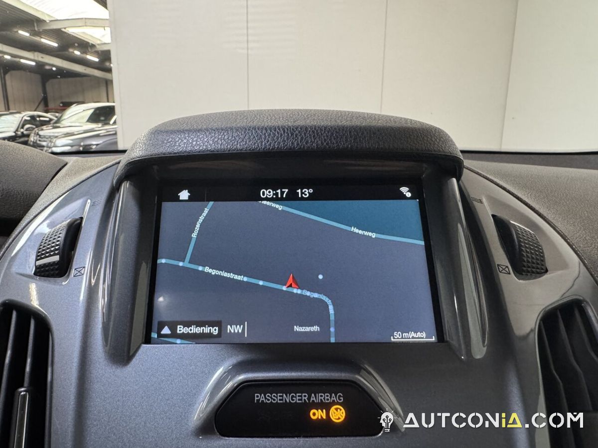 Ford Tourneo — foto 20
