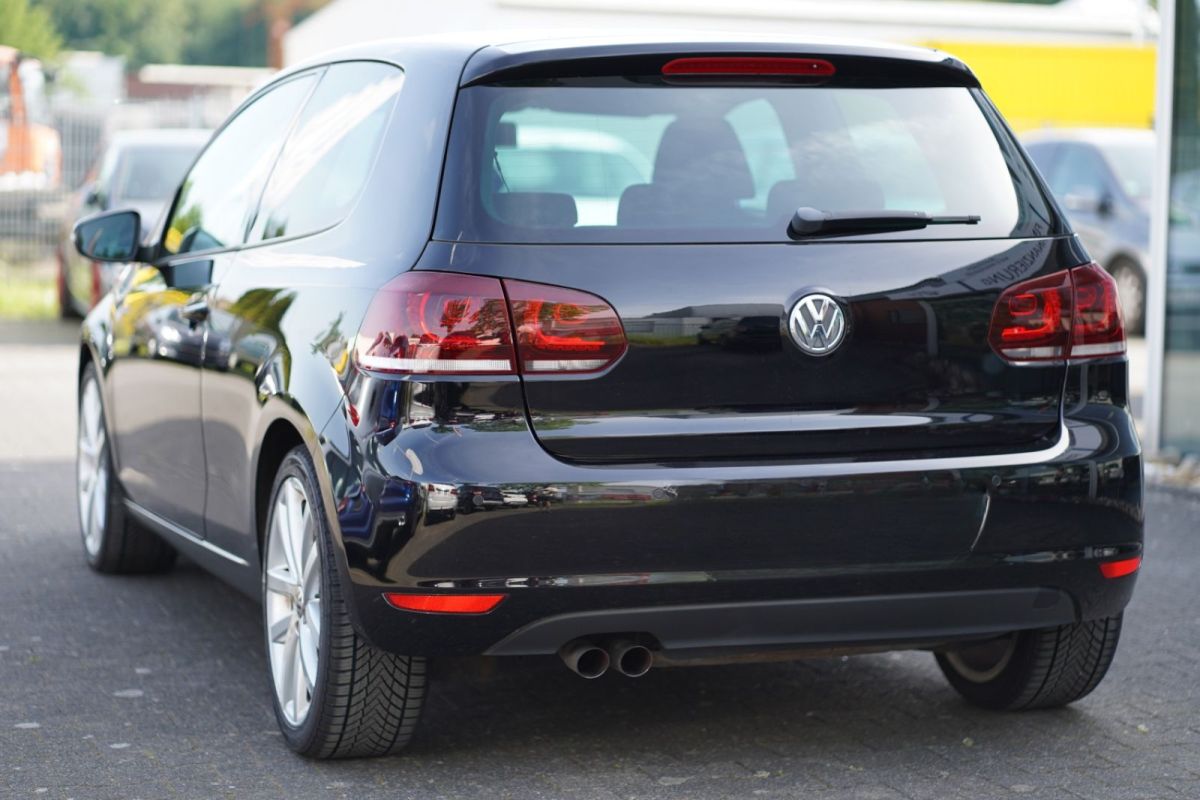 Volkswagen Golf — foto 14