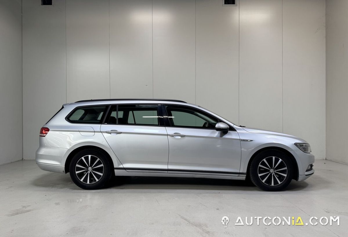 Volkswagen Passat — foto 9
