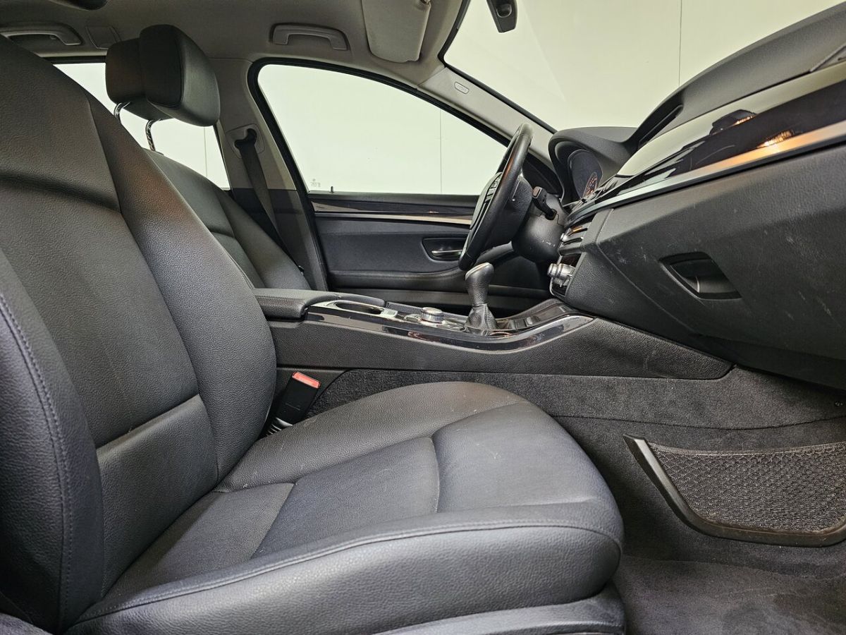 BMW 520 — foto 26