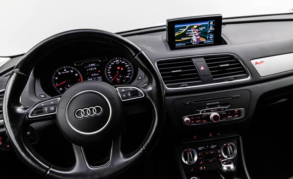 Audi Q3 — foto 19