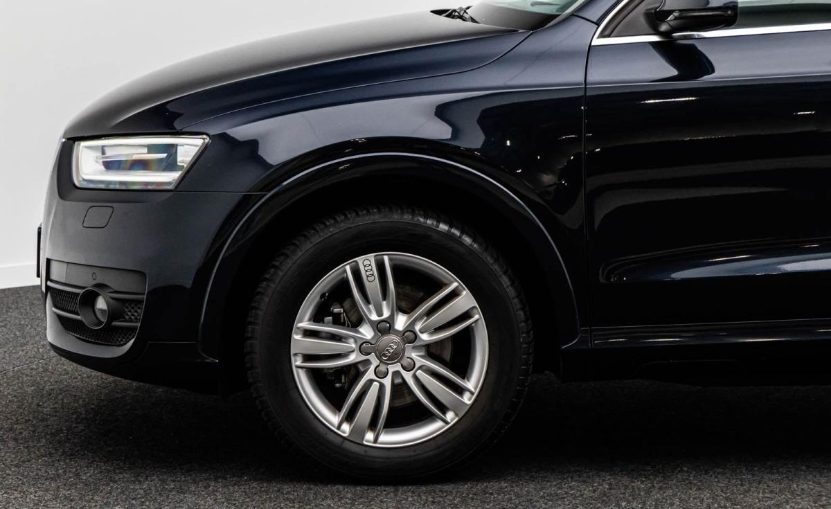 Audi Q3 — foto 9