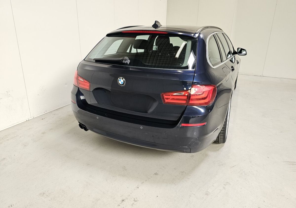 BMW 520 — foto 7