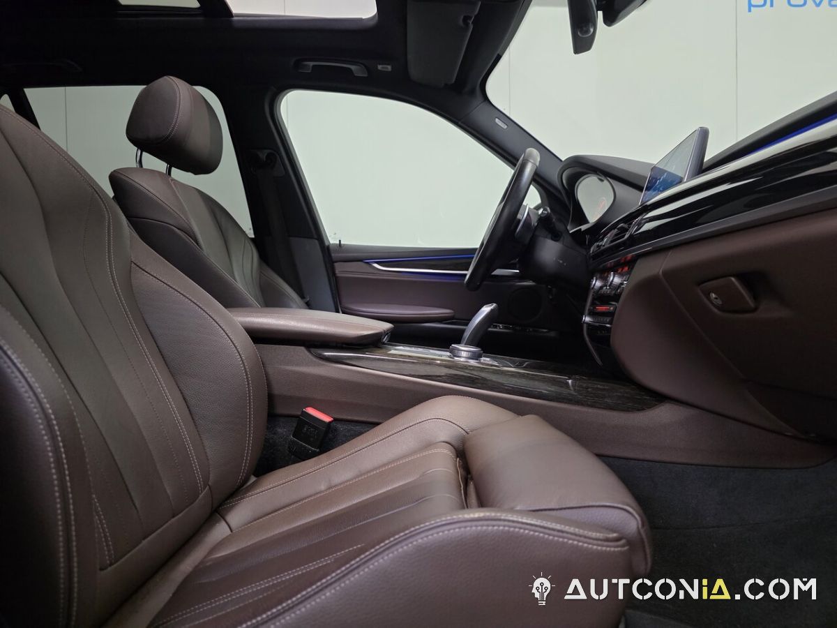 BMW X5 — foto 25