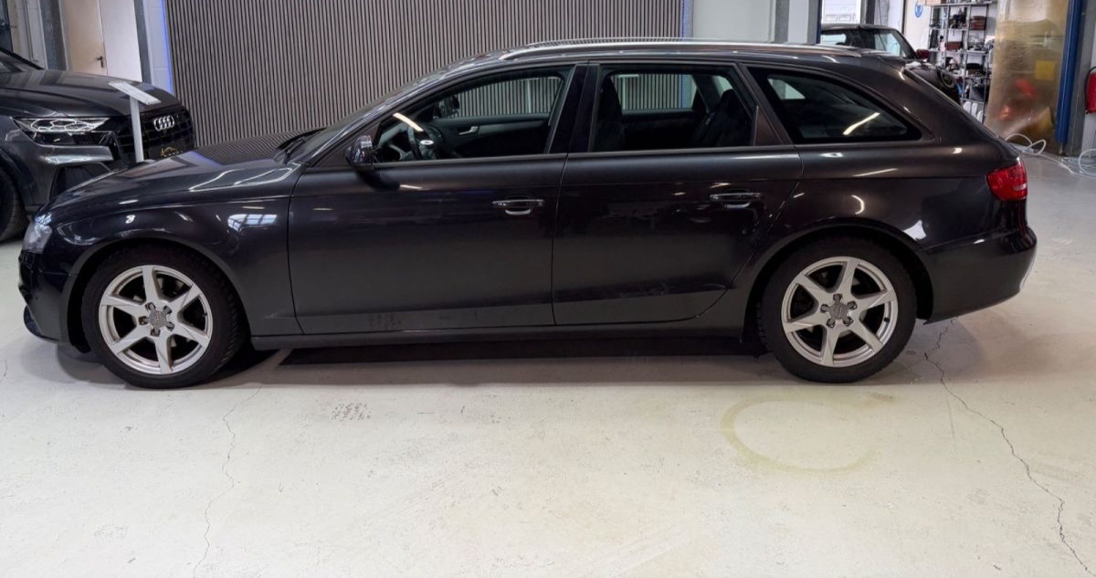 Audi A4 — foto 8