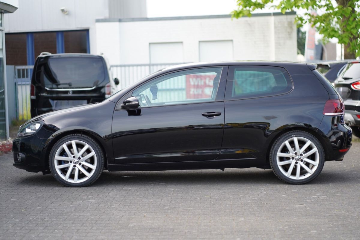 Volkswagen Golf — foto 2