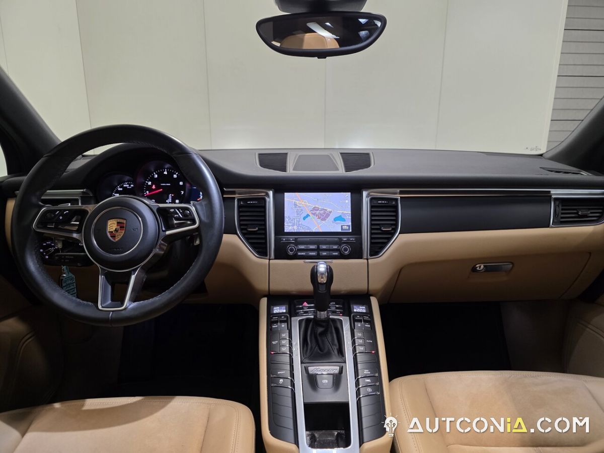 Porsche Macan — foto 14